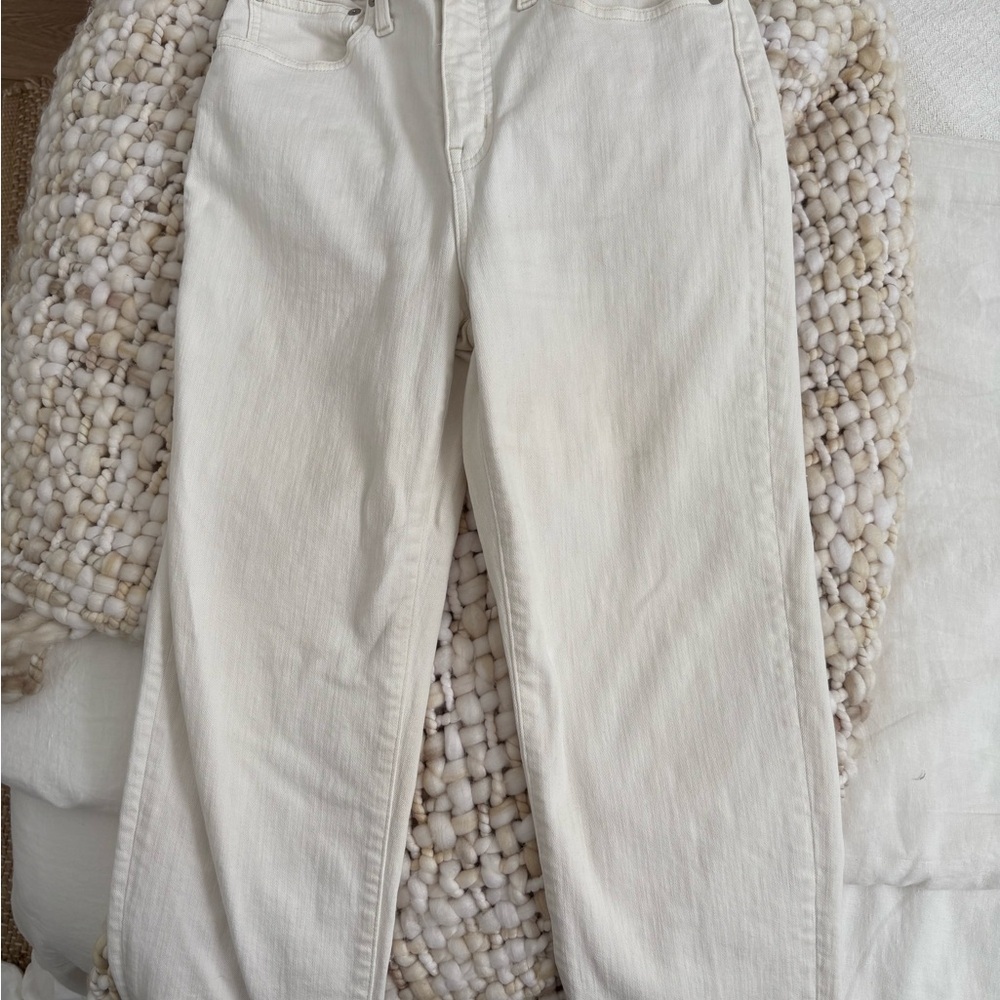 Madewell Women's White Straight Leg Jeans